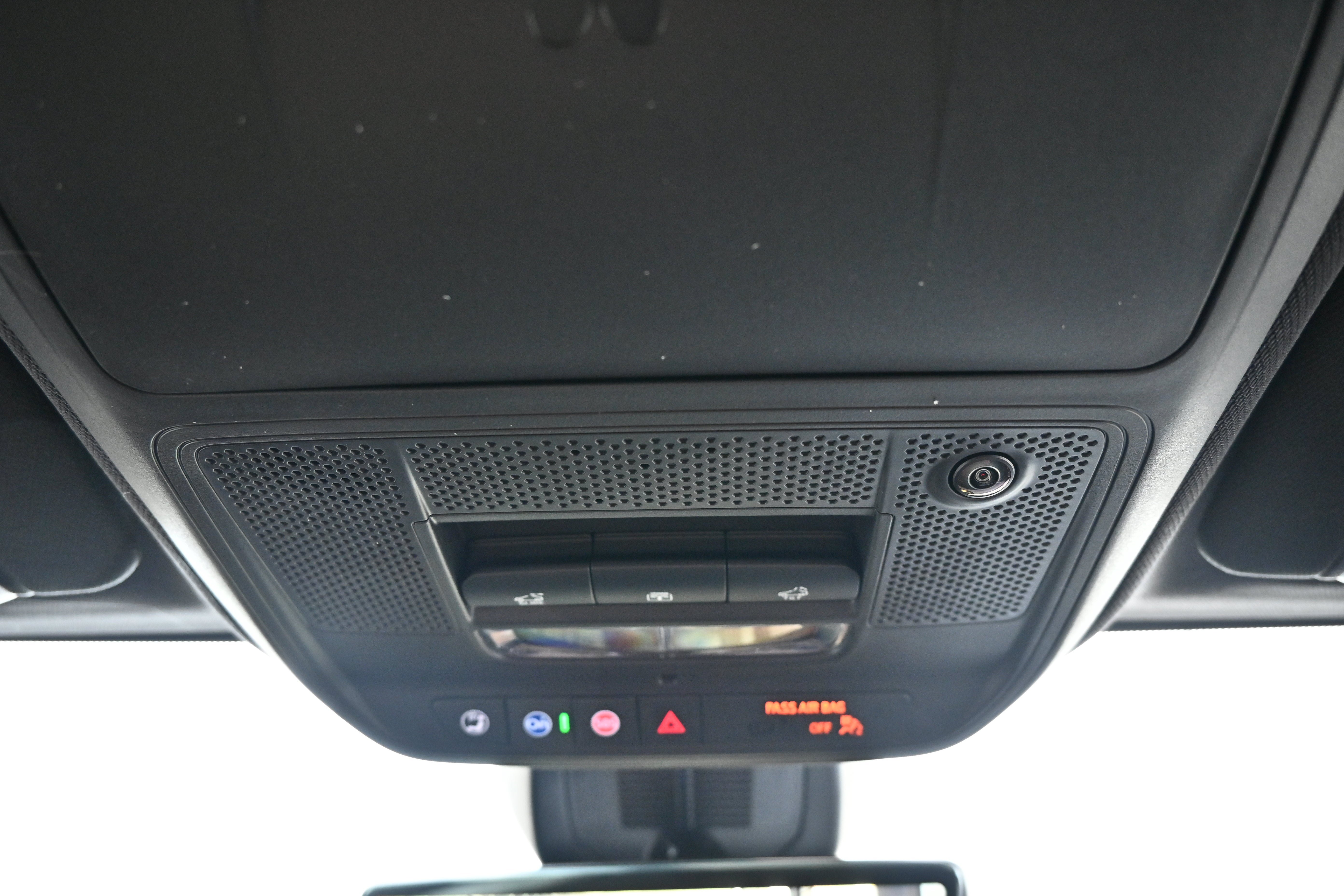 New 2027 GMC Terrain AT4 w/ Technology Package II AWD/4WD image 32