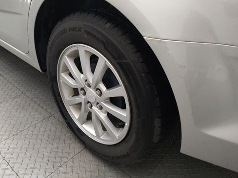 Used 2019 Chevrolet Sonic LT image 31