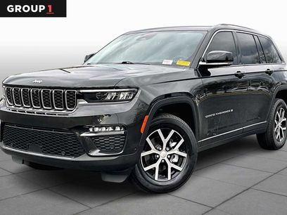 Used 2023 Jeep Grand Cherokee Limited w/ Luxury Tech Group II