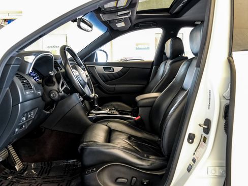 Used 2015 INFINITI QX70 2WD w/ Premium Package image 3