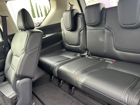 New 2026 Nissan Armada SV image 12