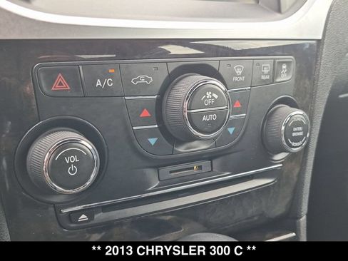 Used 2013 Chrysler 300 C RWD image 22