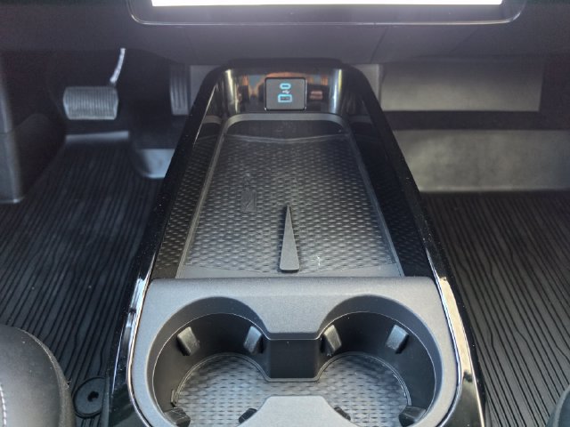 Used 2022 Ford Mustang Mach-E Premium RWD image 35