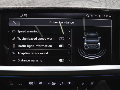 Used 2025 Audi Q4 e-tron Premium Plus w/ Premium Plus image 32