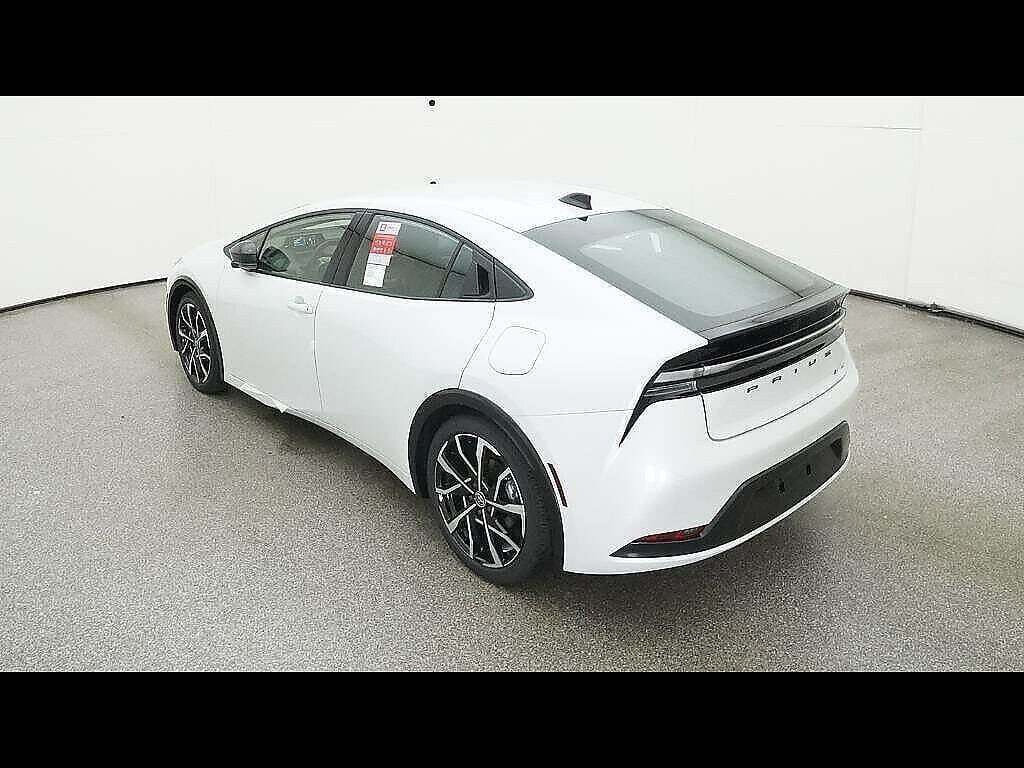 New 2026 Toyota Prius Plug-In Hybrid FWD image 78