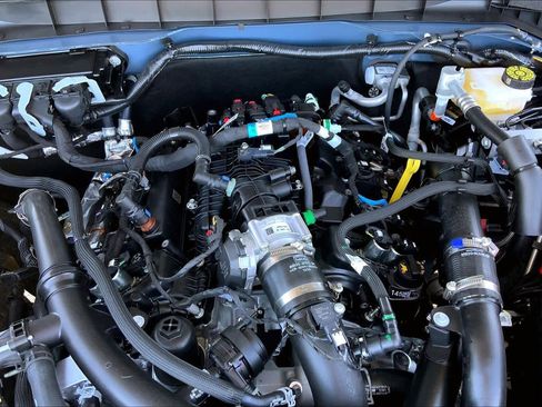 New 2025 Ford Bronco Outer Banks image 17