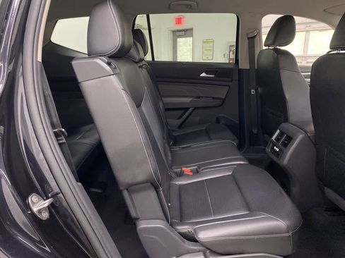 Used 2021 Volkswagen Atlas SE image 18