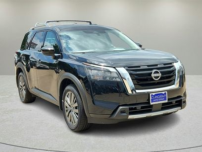 Certified 2025 Nissan Pathfinder SL w/ SL Premium Package