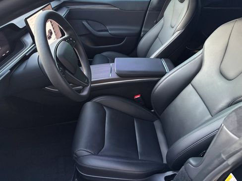 Used 2024 Tesla Model S AWD/4WD image 11
