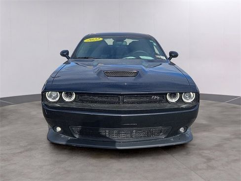 Used 2022 Dodge Challenger R/T w/ Blacktop Package image 2