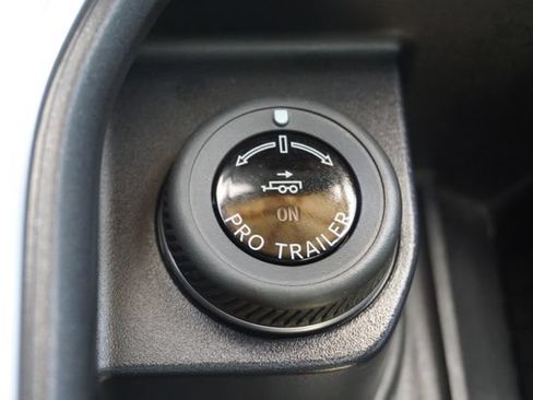 Used 2025 Ford Expedition Max King Ranch AWD/4WD image 13