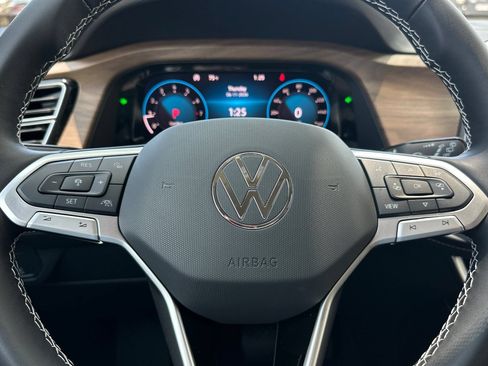New 2026 Volkswagen Atlas SE FWD image 24