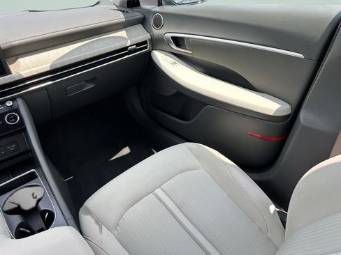 Used 2025 Hyundai Sonata SEL FWD image 20