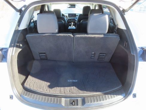 Used 2023 MAZDA CX-9 Touring image 17