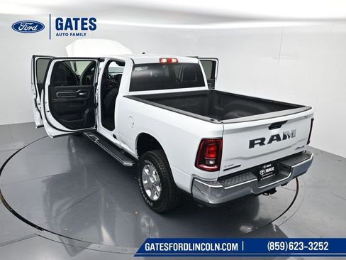 Used 2025 RAM 2500 Big Horn image 59
