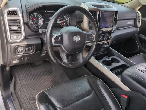 Used 2019 RAM 1500 Laramie image 10