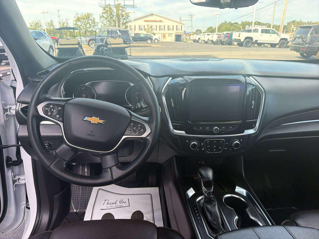 Used 2024 Chevrolet Traverse High Country AWD/4WD image 18