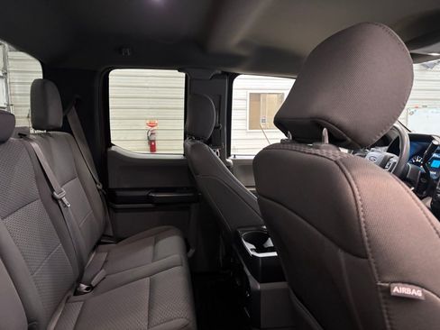 Used 2019 Ford F150 XLT image 32