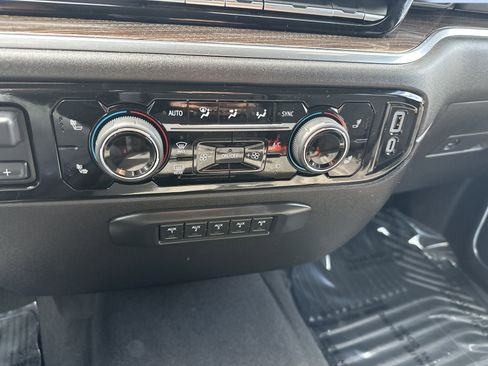 Certified 2025 Chevrolet Silverado 3500 LT w/ All Star Edition AWD/4WD image 19
