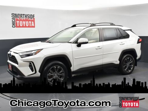 Used 2023 Toyota RAV4 XLE Premium image 1