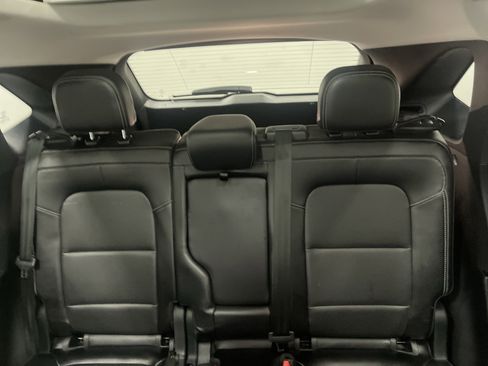 Used 2022 Ford Escape SEL w/ Technology Package image 11