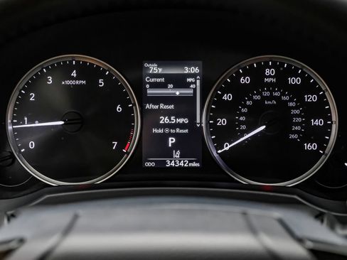 Used 2024 Lexus IS 350 F Sport RWD image 21