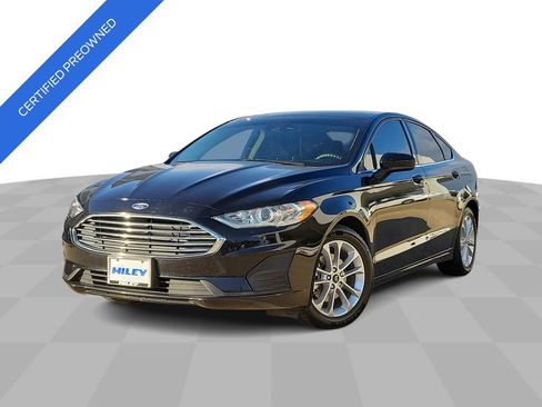 Used 2020 Ford Fusion SE image 1
