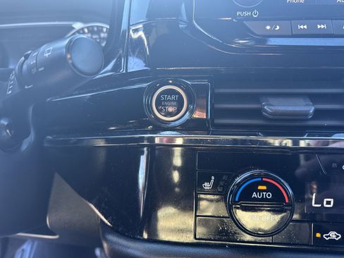 Used 2023 Nissan Pathfinder Rock Creek image 17