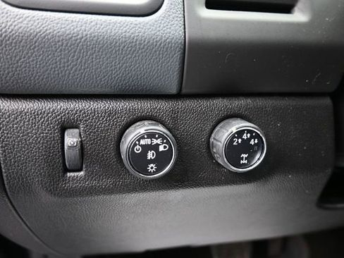 Used 2015 Chevrolet Colorado Z71 image 39