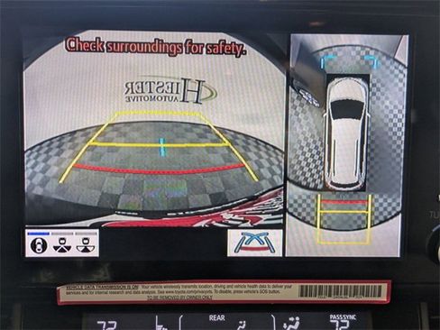 Used 2024 Toyota Sienna Platinum image 22