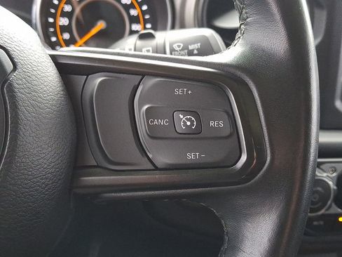 Used 2022 Jeep Wrangler Unlimited Sport image 23