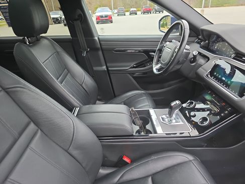 Used 2020 Land Rover Range Rover Evoque SE image 10
