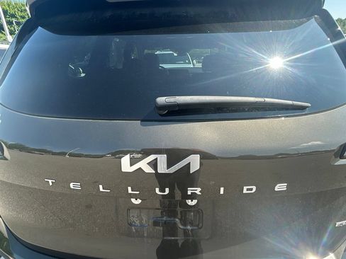 Certified 2024 Kia Telluride SX Prestige w/ Towing Package AWD/4WD image 10