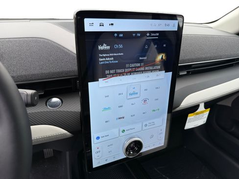 New 2025 Ford Mustang Mach-E Premium image 12