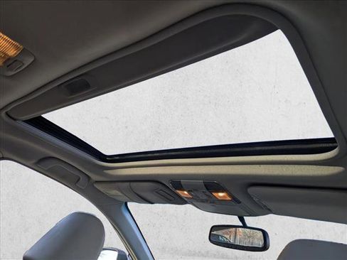 Used 2014 Subaru Outback 2.5i Limited w/ Moonroof Package image 17