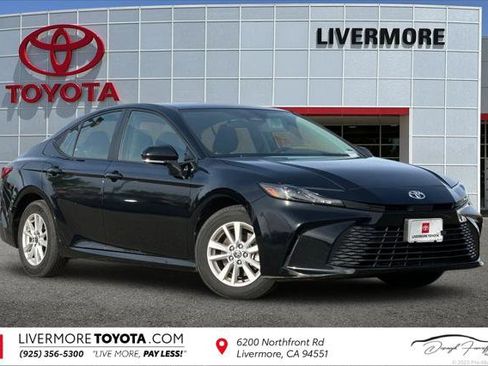 Certified 2025 Toyota Camry LE FWD image 1
