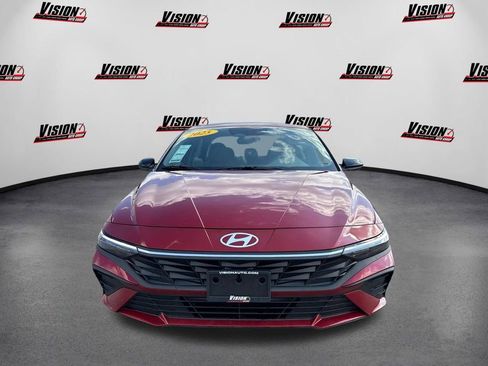 Certified 2025 Hyundai Elantra Sport image 2