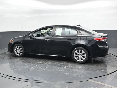 Used 2024 Toyota Corolla LE image 9