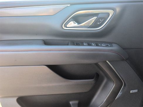 Used 2021 Chevrolet Tahoe RST image 16