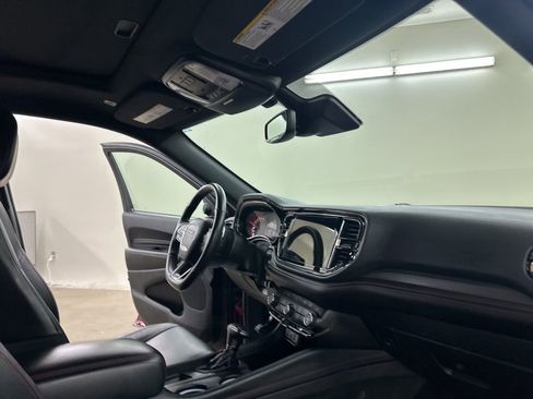 Used 2023 Dodge Durango GT image 19