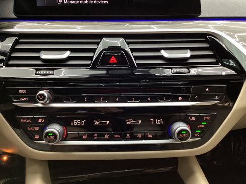Used 2017 BMW 530i RWD image 35