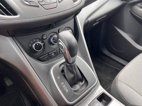 Used 2013 Ford Escape SE FWD image 19