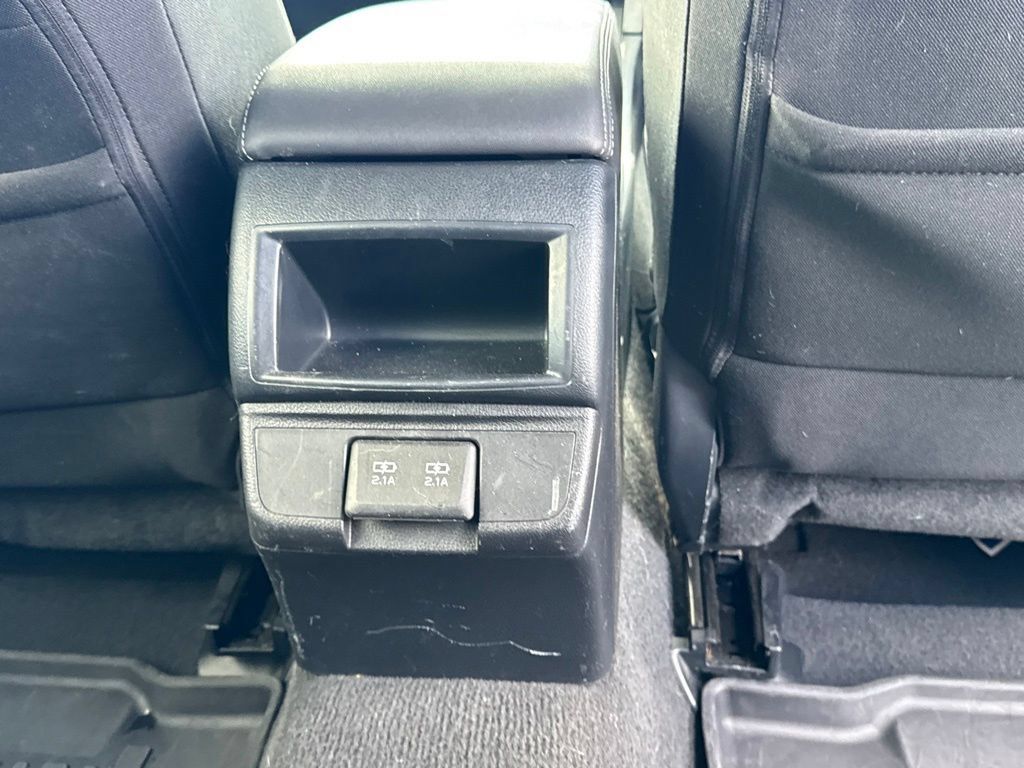 Used 2019 Subaru Outback 2.5i Premium AWD/4WD image 21