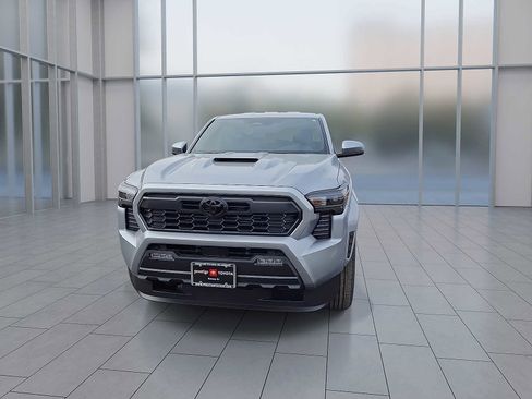 New 2026 Toyota Tacoma TRD Sport image 5