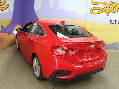 Used 2016 Chevrolet Cruze Premier w/ Premier True North Edition FWD image 6