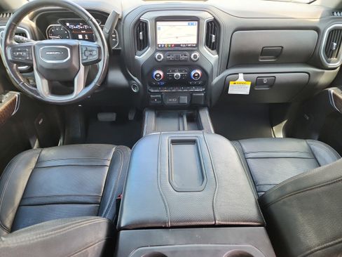 Used 2022 GMC Sierra 2500 Denali w/ Technology Package image 12