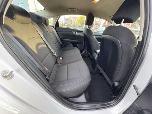 Used 2021 Kia Forte LXS image 29