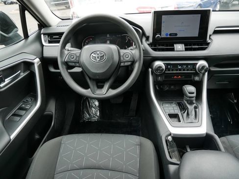 Certified 2025 Toyota RAV4 XLE AWD/4WD image 12