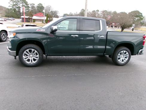 New 2026 Chevrolet Silverado 1500 LTZ w/ LTZ Premium Package image 7