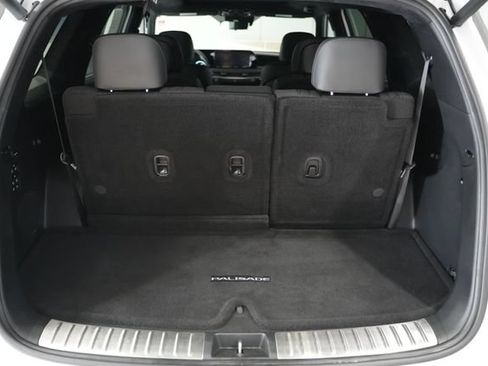 Used 2025 Hyundai Palisade Calligraphy AWD/4WD image 10